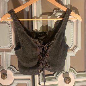 Crop Top Size Small Storia